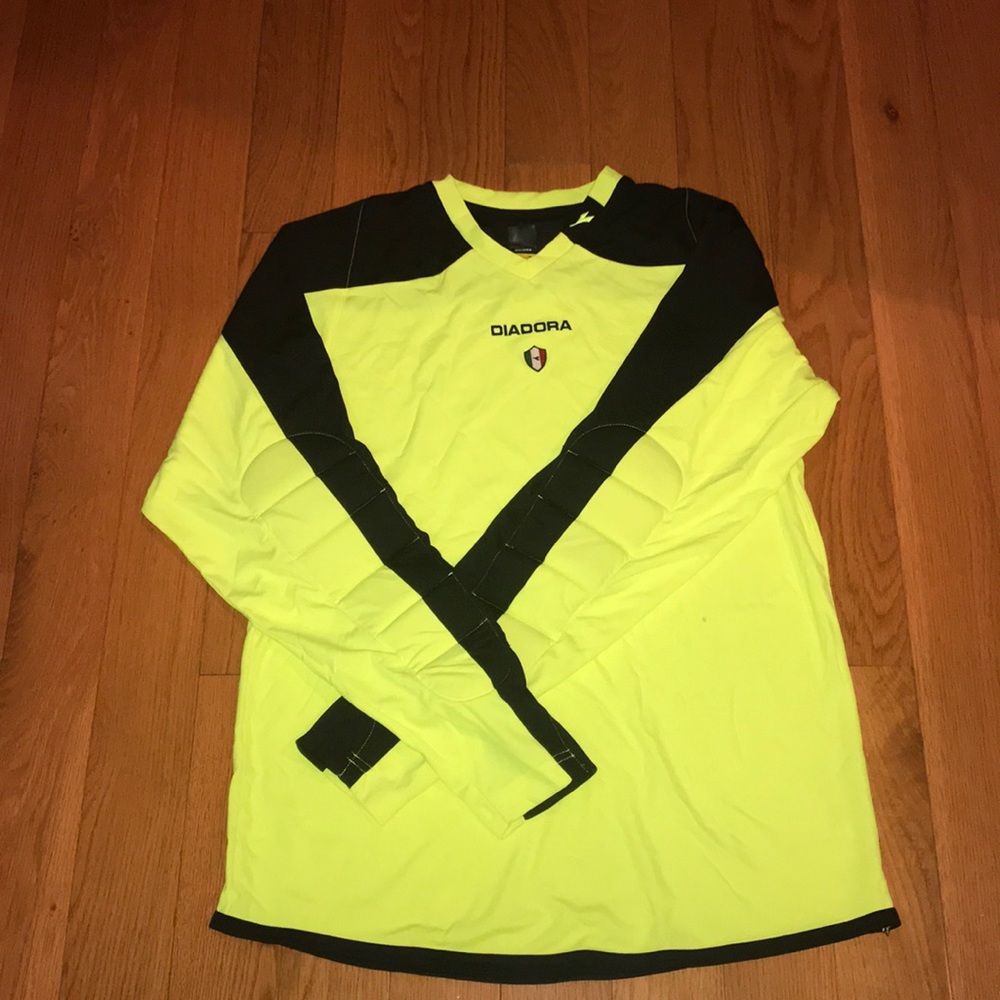 Goalie shirt